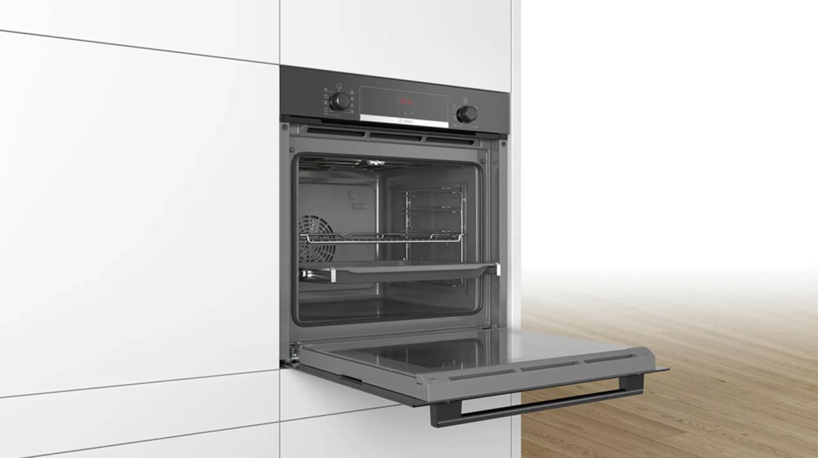 Khoang lò được làm bằng thép không gỉ bền tốt, dễ lau chùi