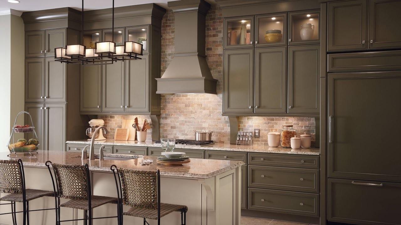Thiết kế bếp phong cách tân cổ điển đầy hoài cổ- HOME68